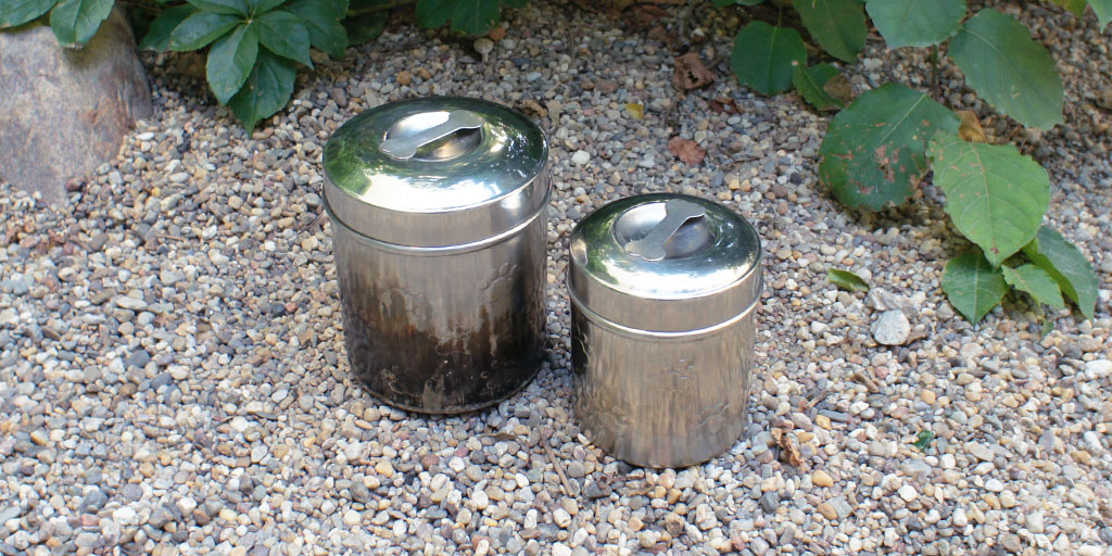 A cookie jar becomes a simple stainlees steel camping pot.
