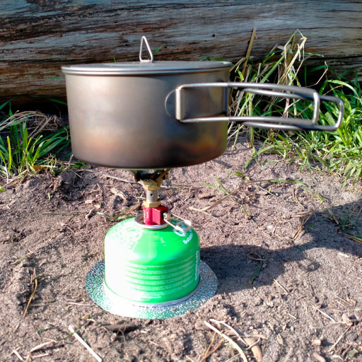 Alpkit Kraku camping gas stove